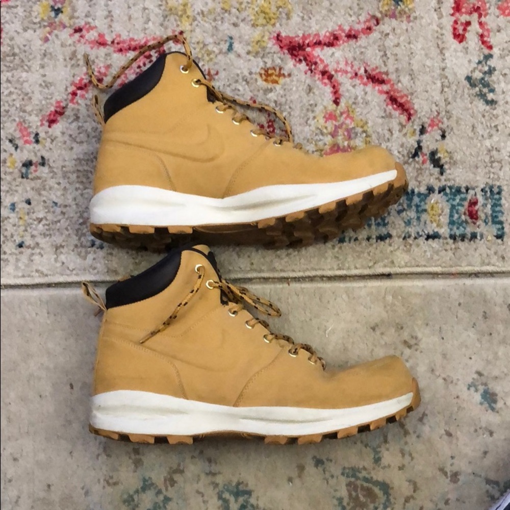 Nike Manoa boot